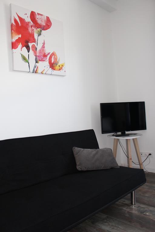 Maison De Ville Bed & Breakfast Magny-en-Vexin Exterior photo