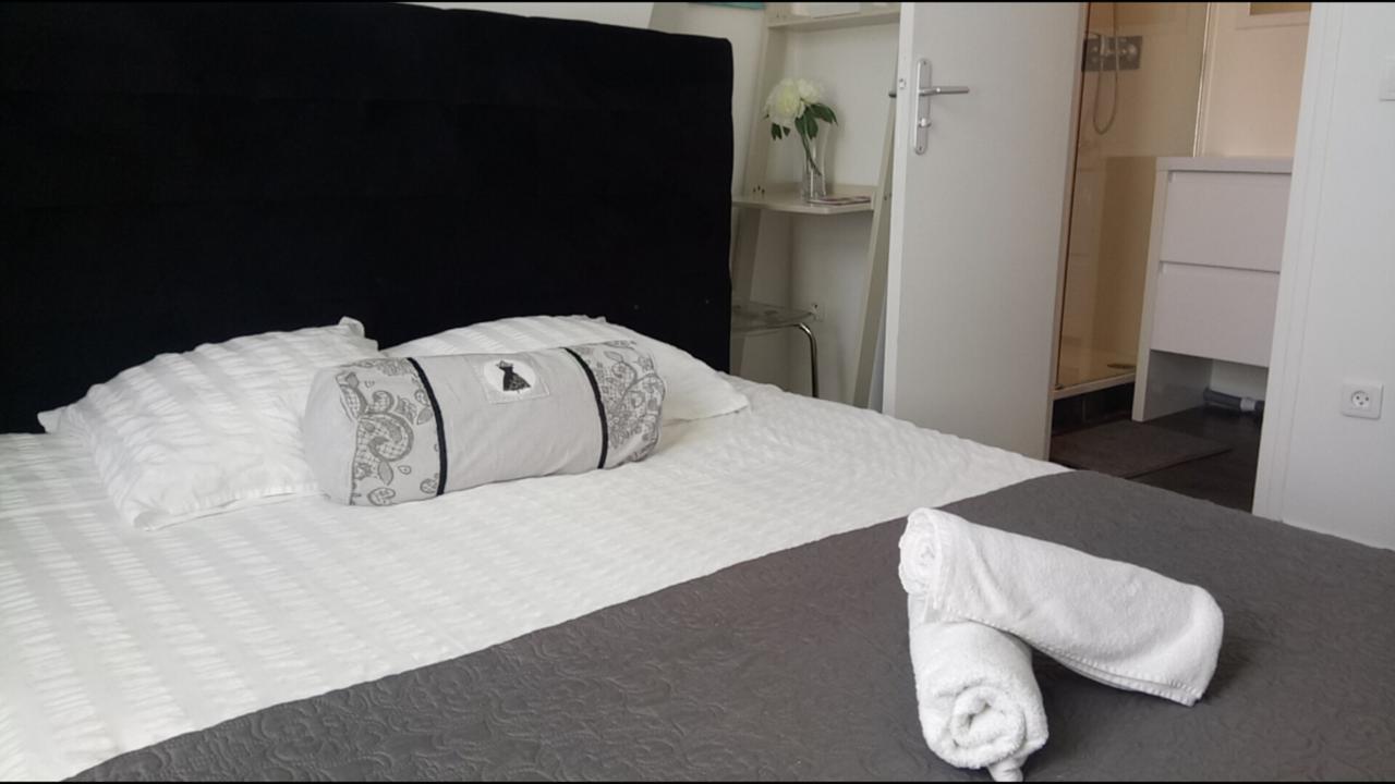 Maison De Ville Bed & Breakfast Magny-en-Vexin Exterior photo